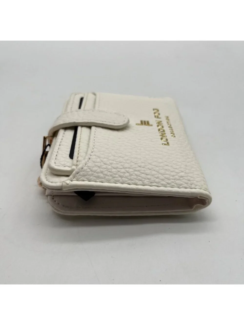 London Fog White Pebbled Faux Leather Wallet